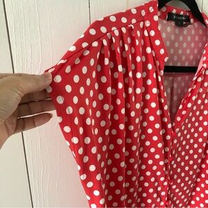 89th & Madison Coral White Polka Dots Retro Vibes Blouse Size Small